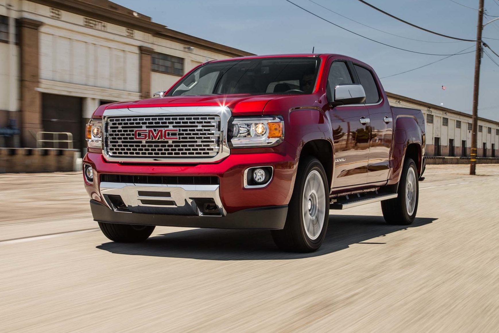 2017 GMC Canyon Denali First Test: Small Truck, Fancy Package