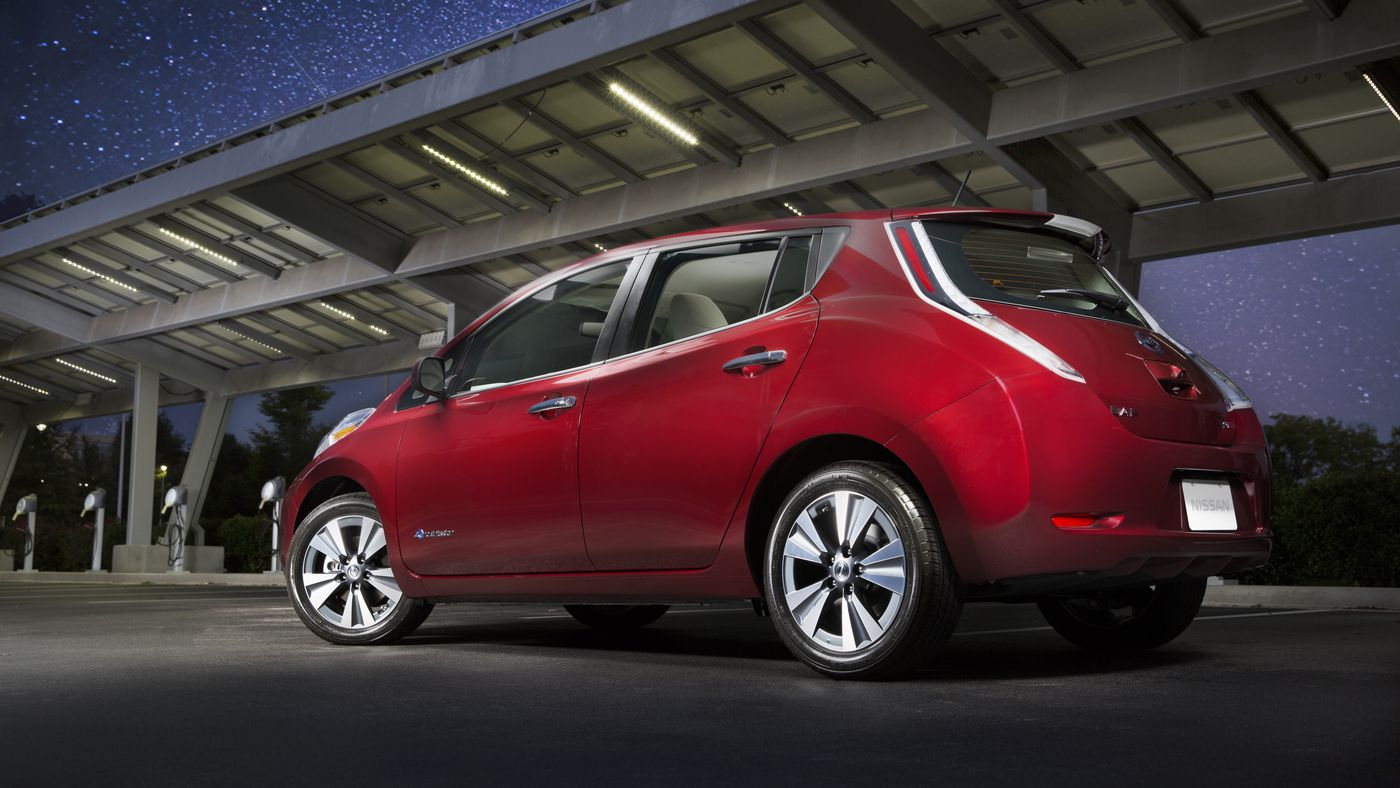 The 2016 Nissan Leaf can take you 107 miles on a single charge - The Verge