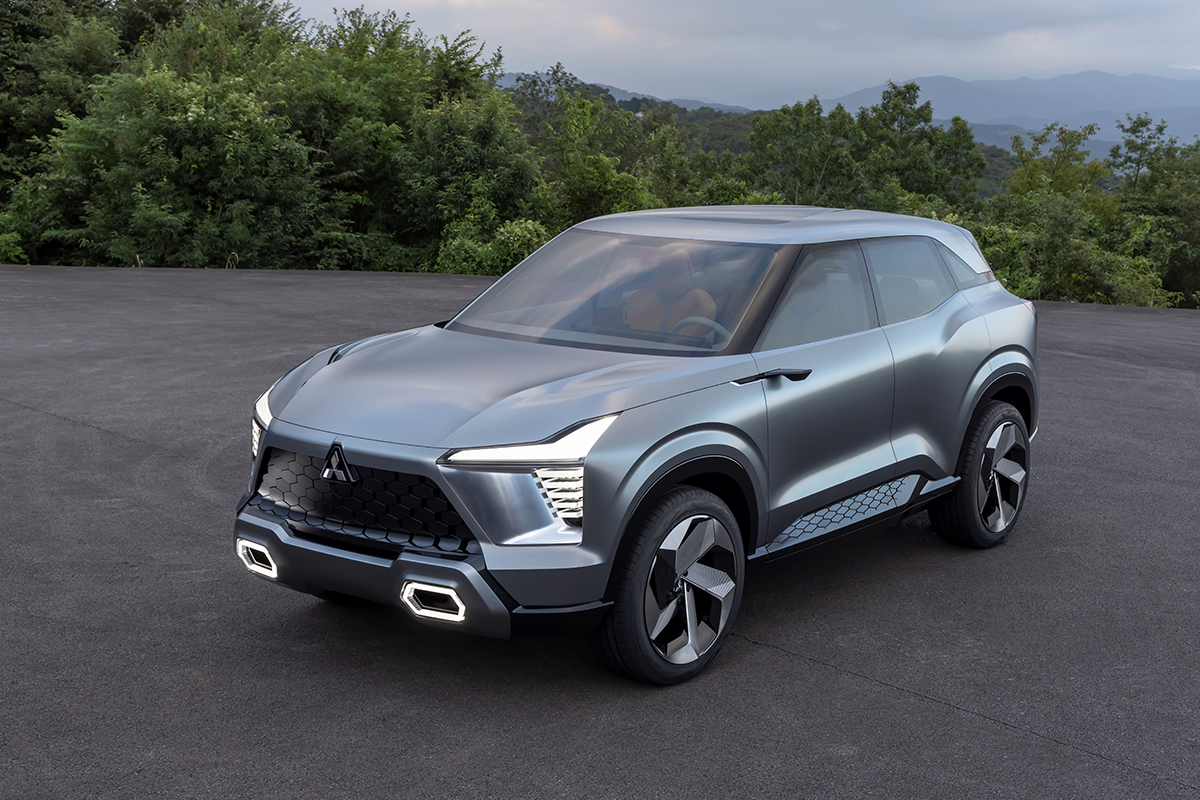 World premiere of Mitsubishi Motors' compact SUV concept car:The Mitsubishi  XFC Concept | Automotive World