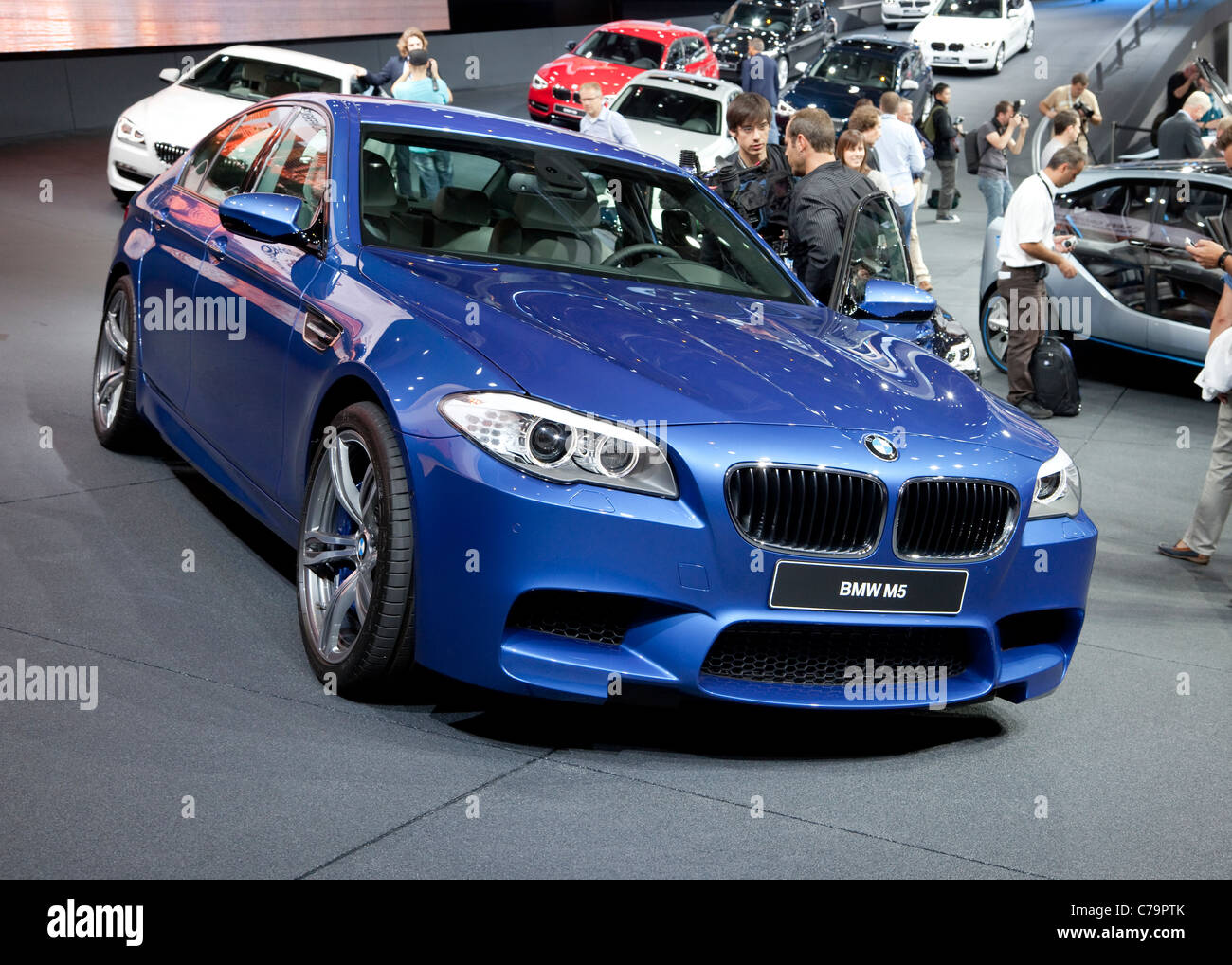Bmw m5 hi-res stock photography and images - Alamy