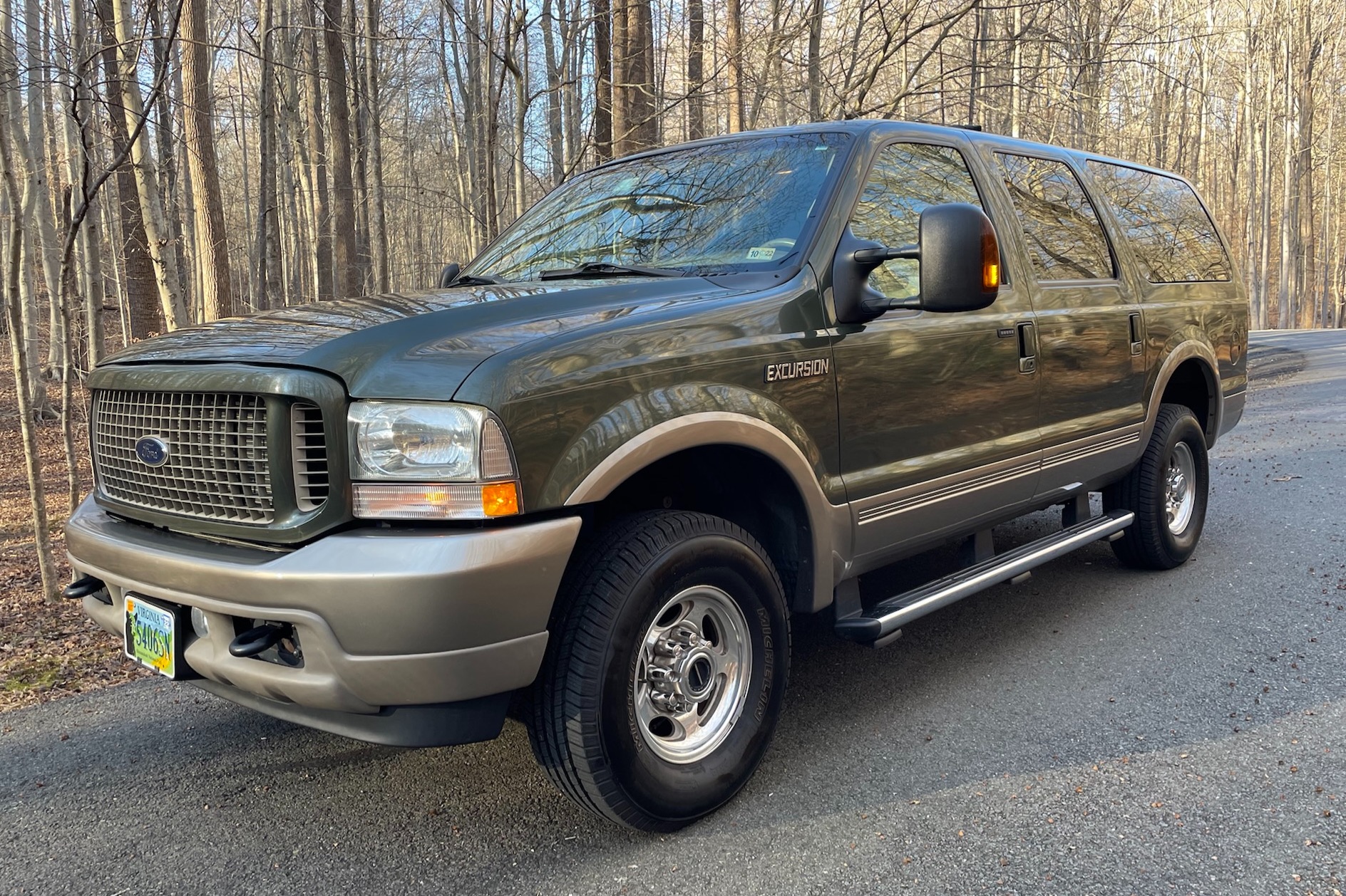 2004 Ford Excursion Eddie Bauer Edition for sale on BaT Auctions - sold for  $23,000 on January 28, 2022 (Lot #64,489) | Bring a Trailer