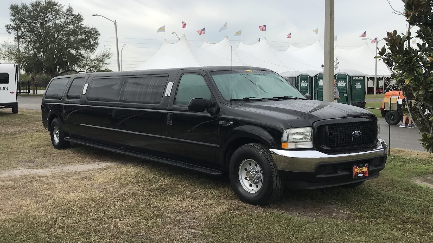 2003 Ford Excursion Limousine | W238.1 | Kissimmee 2019