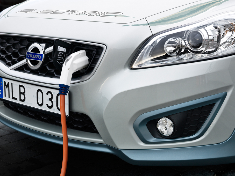 2012 Volvo C30 Electric: European Test-Drive