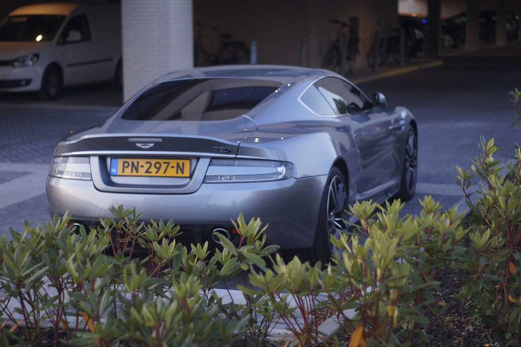 Aston Martin DBS (2010) | PN-297-N Pelmolenlaan, Woerden | Flickr