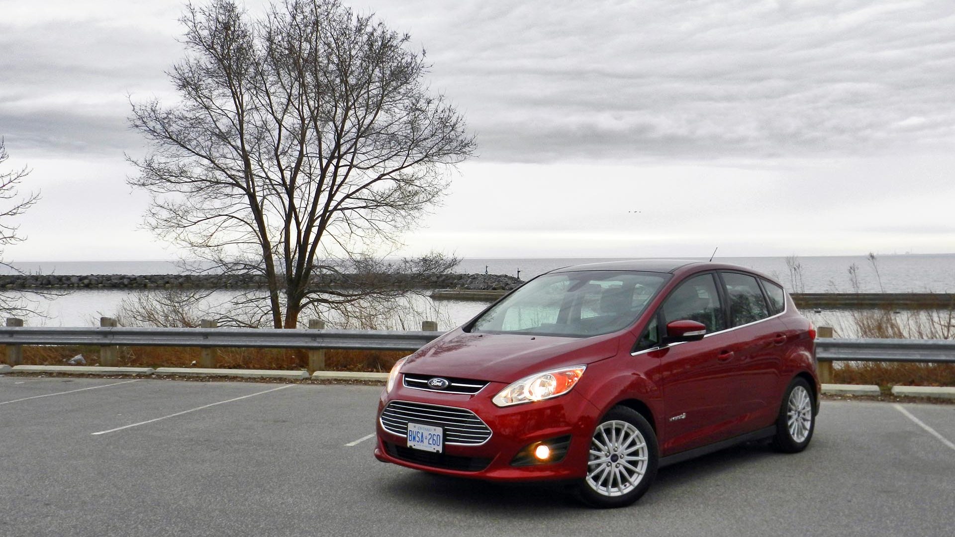 2015 Ford C-Max Hybrid Test Drive Review | AutoTrader.ca