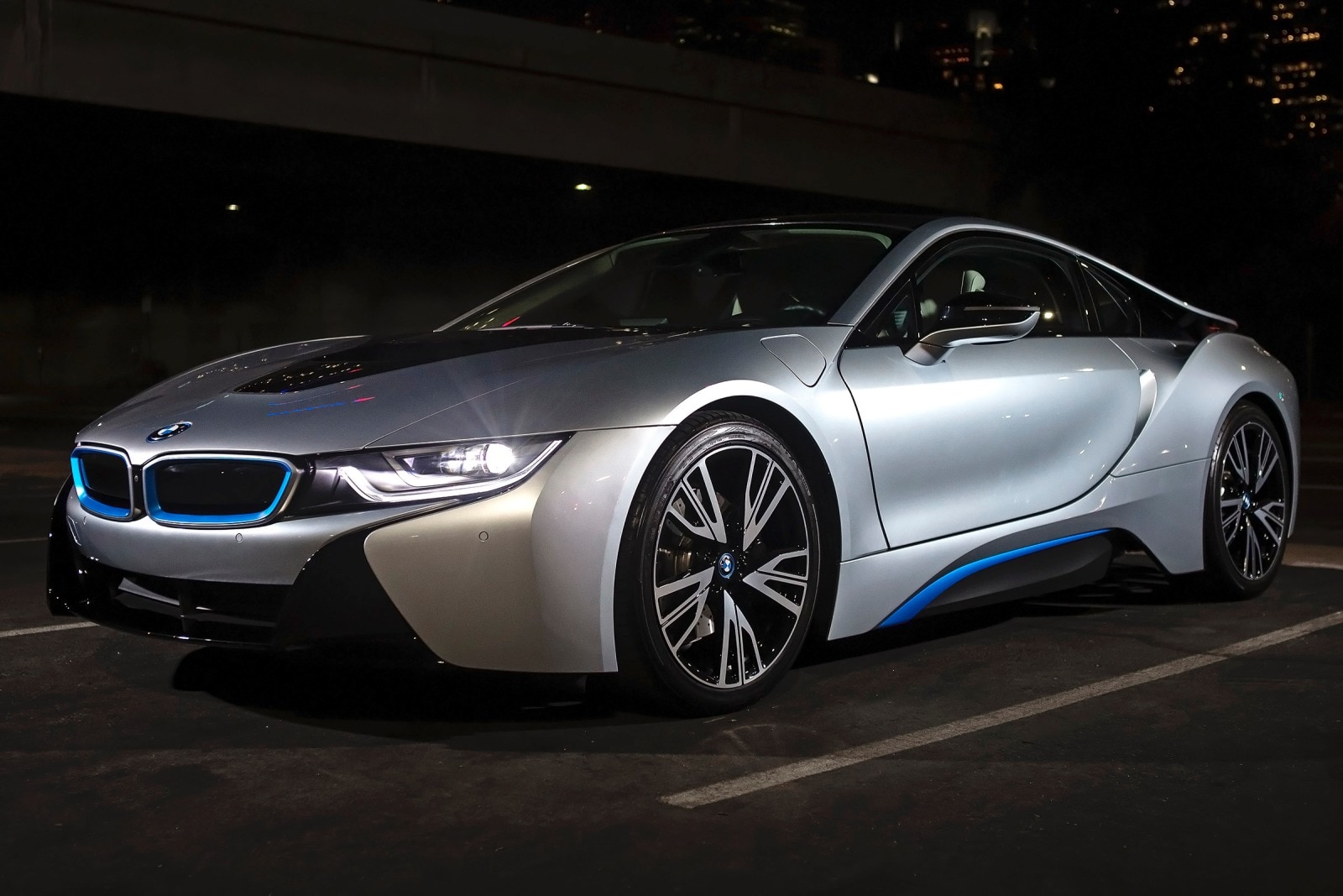 2014 BMW i8 Review & Ratings | Edmunds