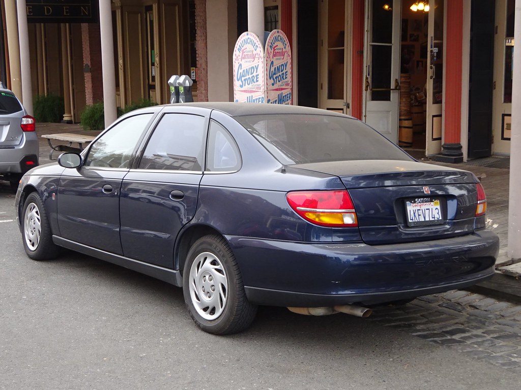 2000 Saturn LS | The Saturn L-Series was built from 1999 unt… | Flickr