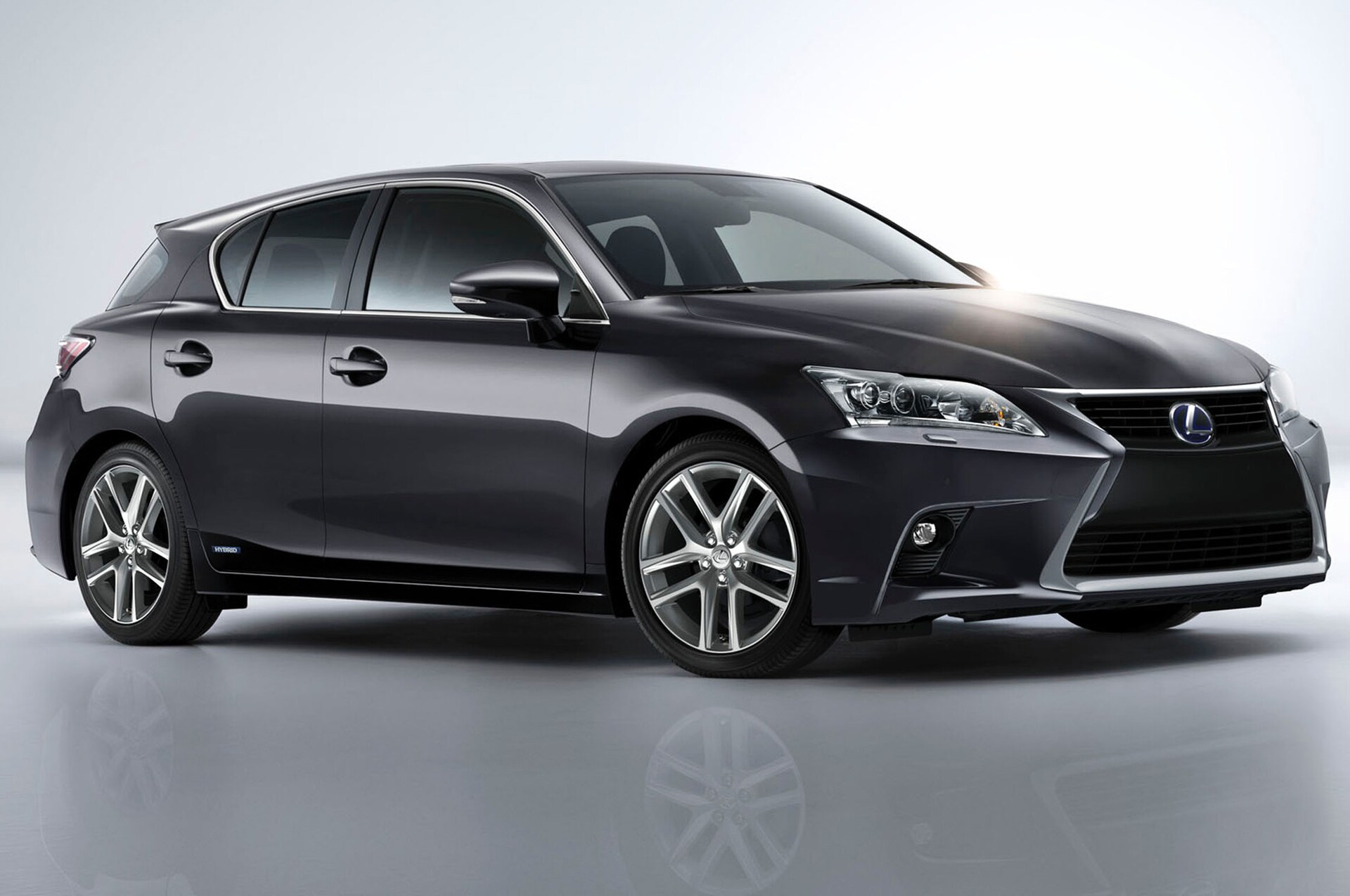 Refreshed 2014 Lexus CT 200h Priced at $32,960