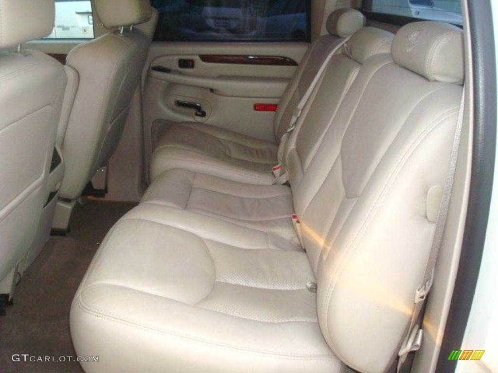 2006 Cadillac Escalade EXT AWD interior Photo #41038932 | GTCarLot.com