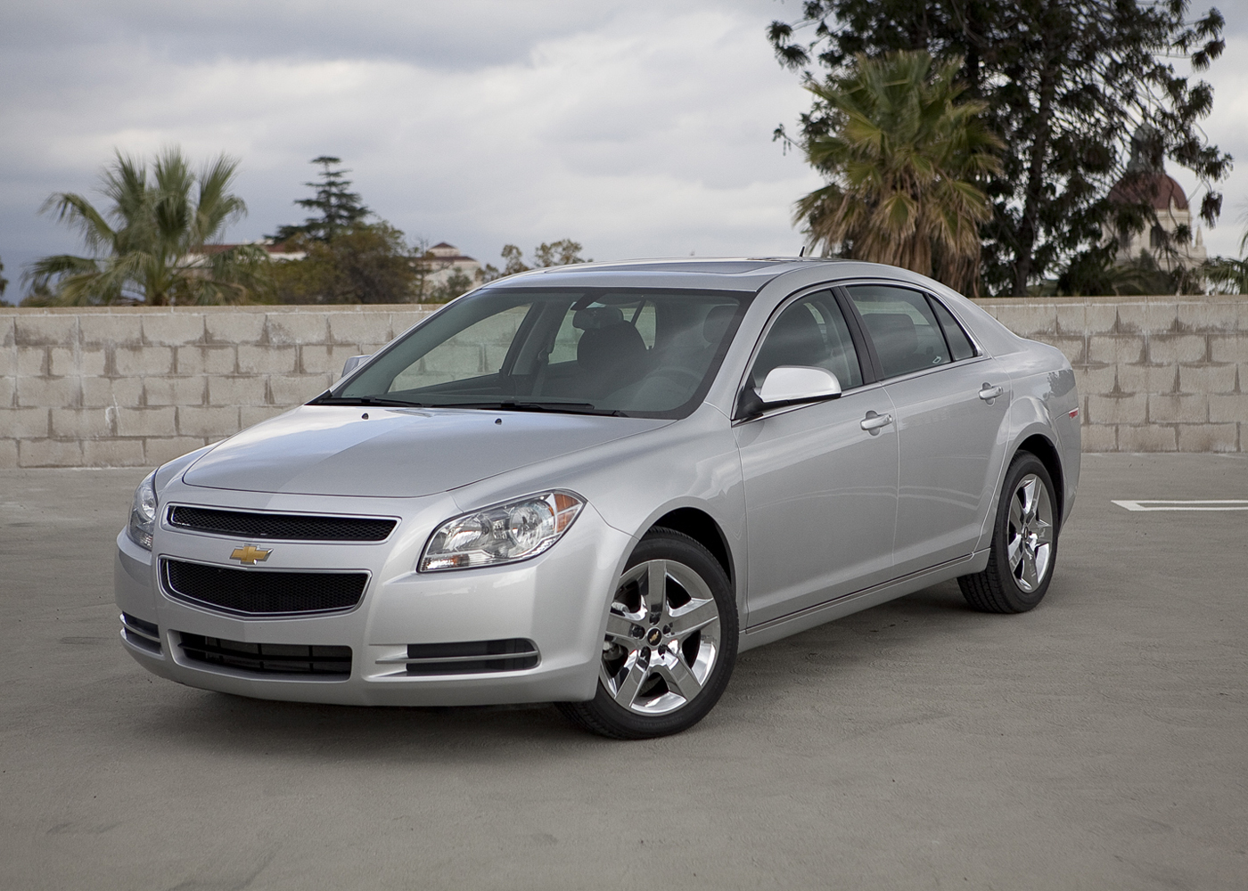 2010 Chevrolet Malibu Expert and Consumer Reviews on EasyAutoSales.com