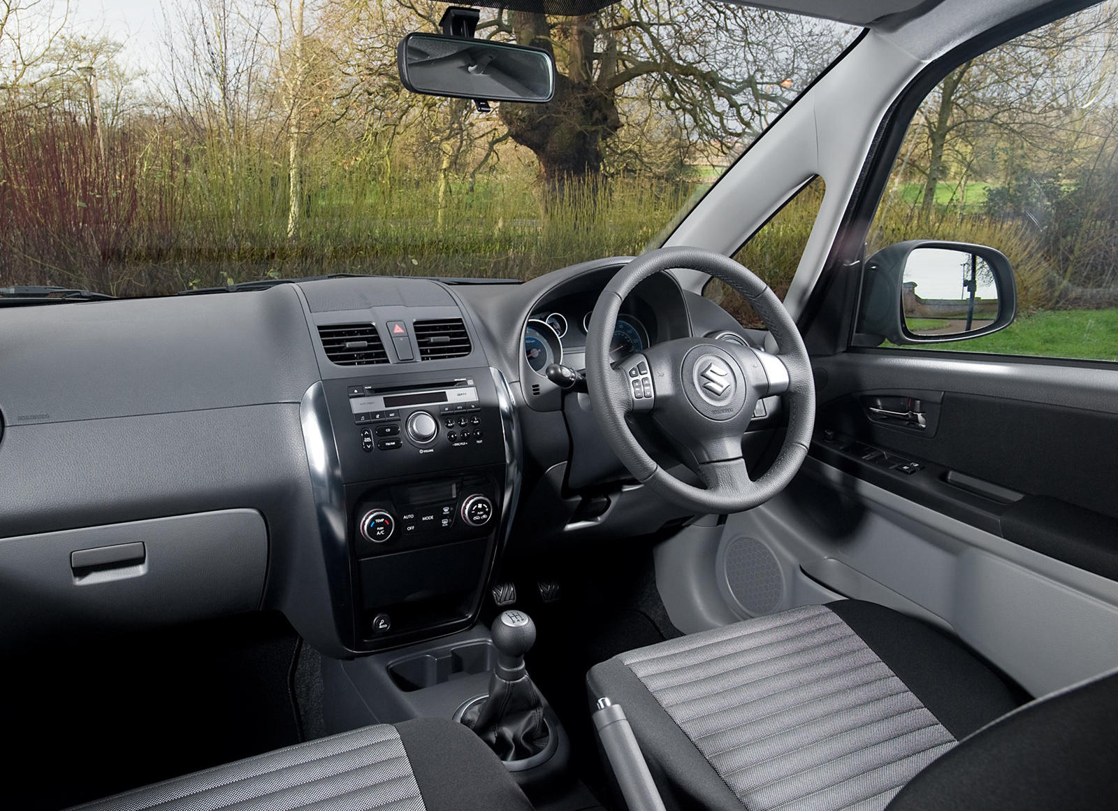 2011 Suzuki SX4 Hatchback Interior Photos | CarBuzz