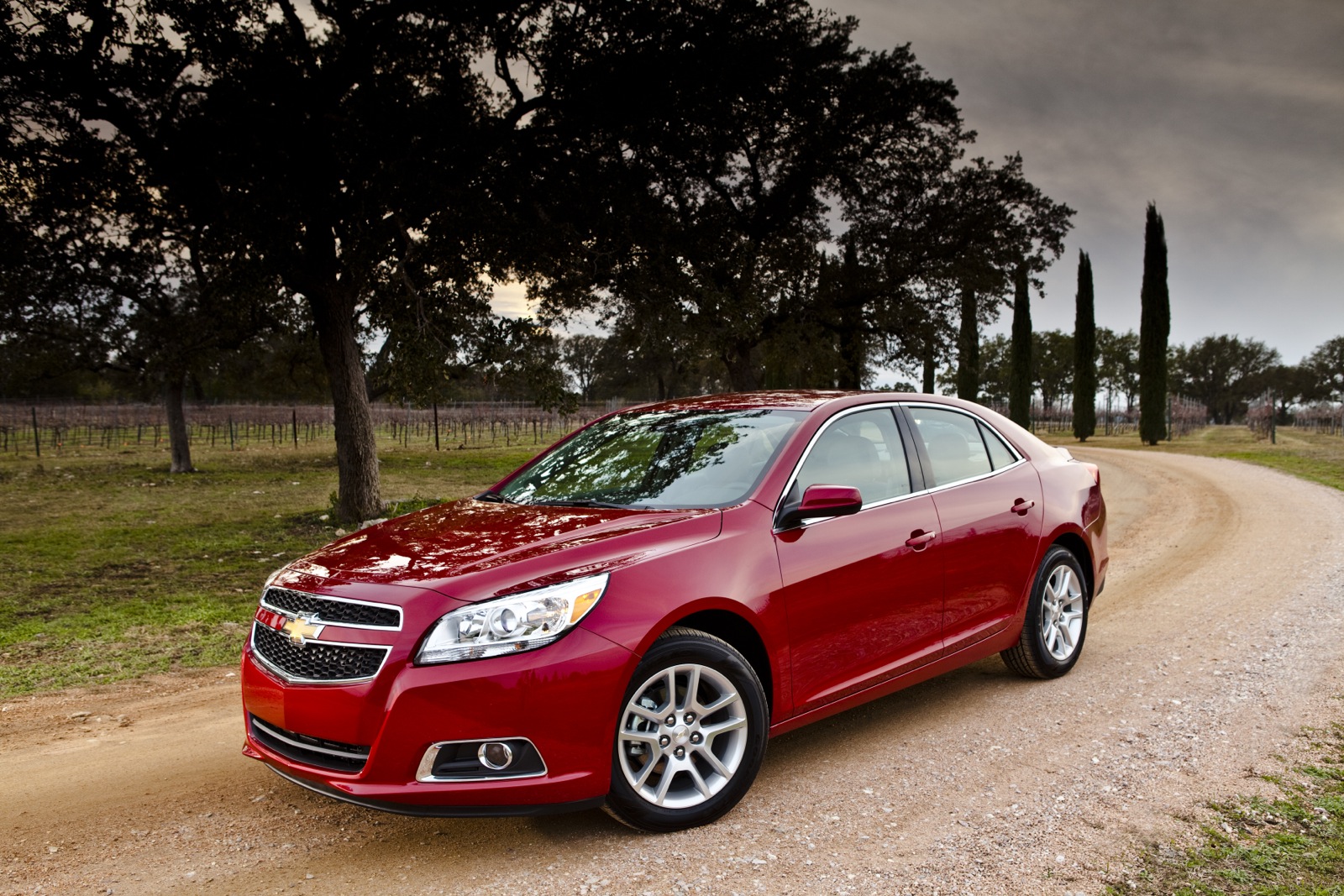 2013 Chevrolet Malibu (Chevy) Review, Ratings, Specs, Prices, and Photos -  The Car Connection