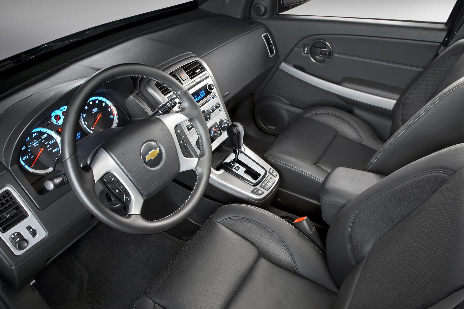 2008 Chevrolet Equinox Interior Photos | CarBuzz