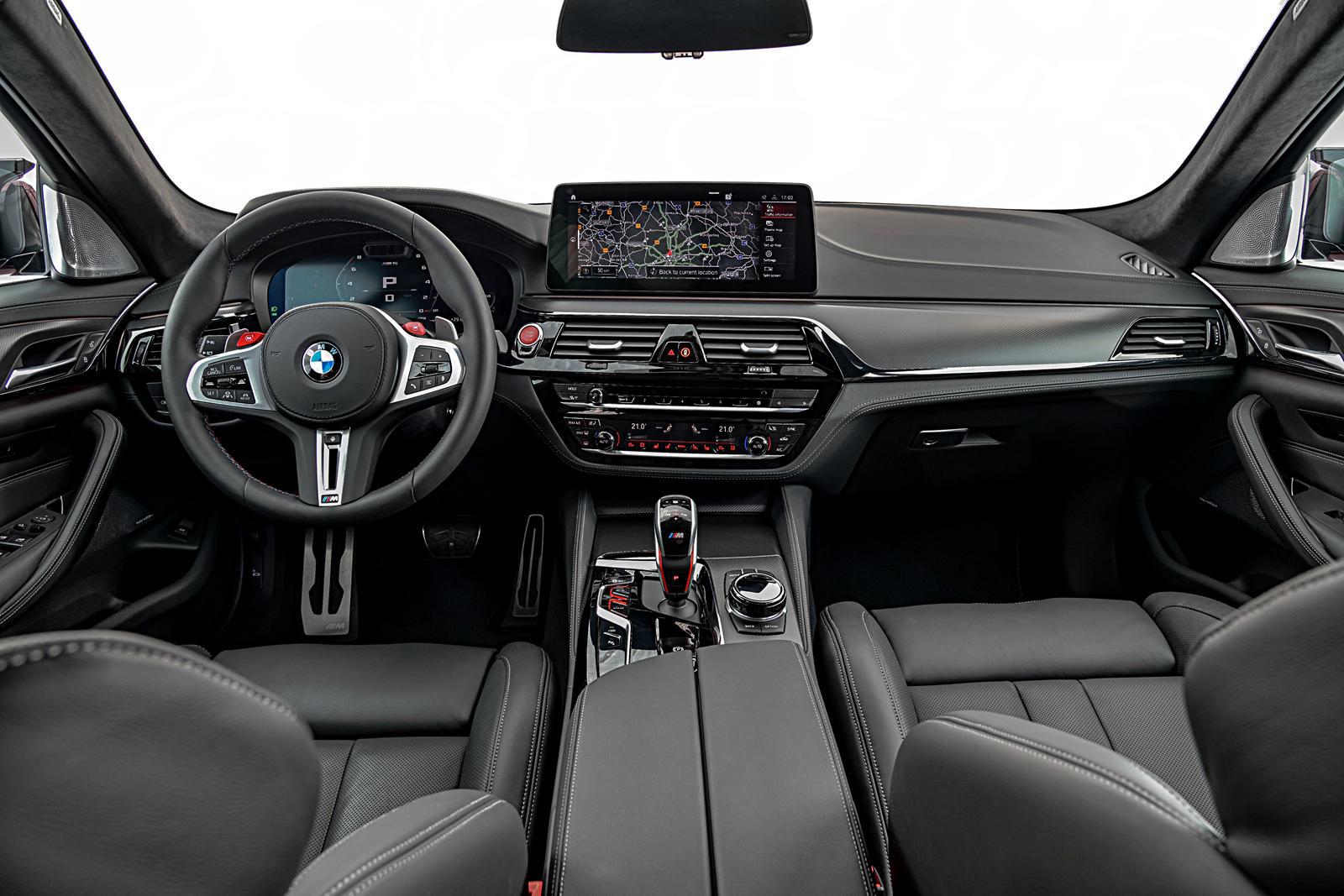 2023 BMW M5 Sedan Interior Dimensions: Seating, Cargo Space & Trunk Size -  Photos | CarBuzz