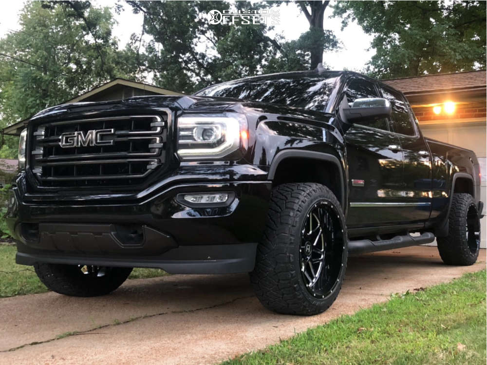 2016 GMC Sierra 1500 with 22x12 -44 Hostile Sprocket and 33/12.5R22 Nitto  Ridge Grappler and Leveling Kit | Custom Offsets