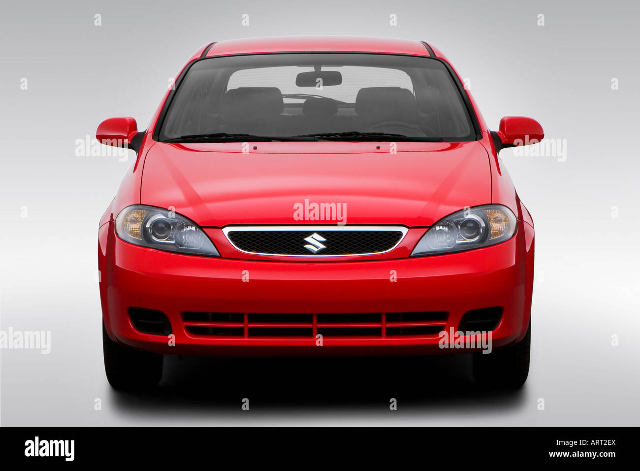 2008 Suzuki Reno in Red - Low/Wide Front Stock Photo - Alamy