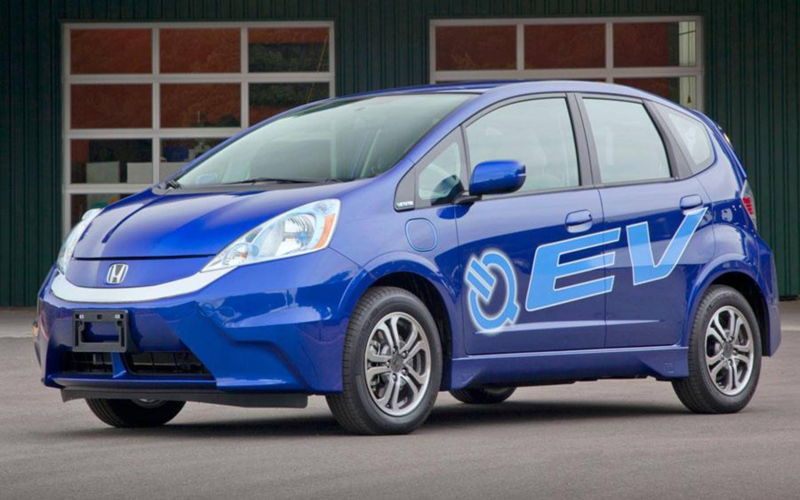 2013 Honda Fit EV: Drive review: Honda finally offers an electric, but it's  lease-only