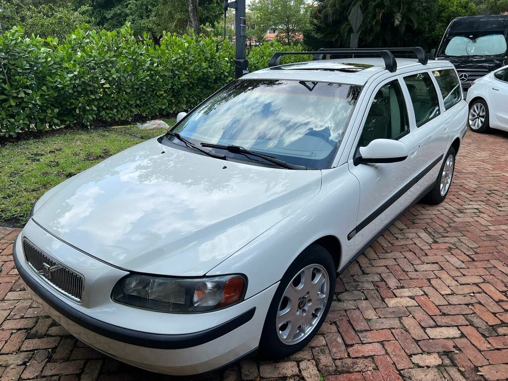 Used 2002 Volvo V70 for Sale (with Photos) - CarGurus