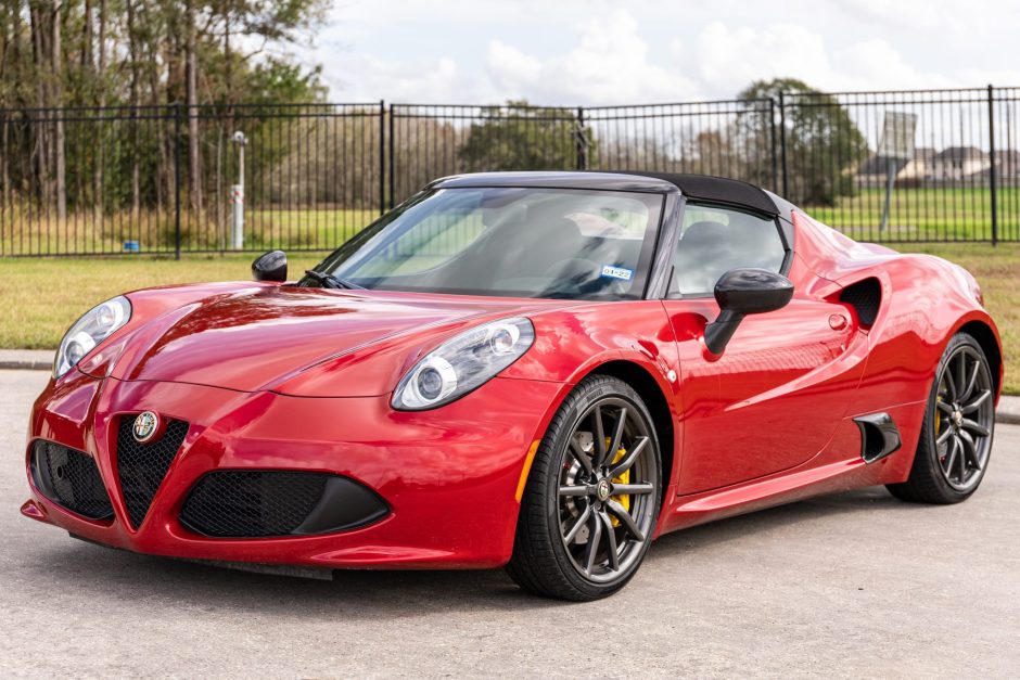 2,300-Mile 2015 Alfa Romeo 4C Spider for sale on BaT Auctions - sold for  $55,500 on February 14, 2022 (Lot #65,789) | Bring a Trailer