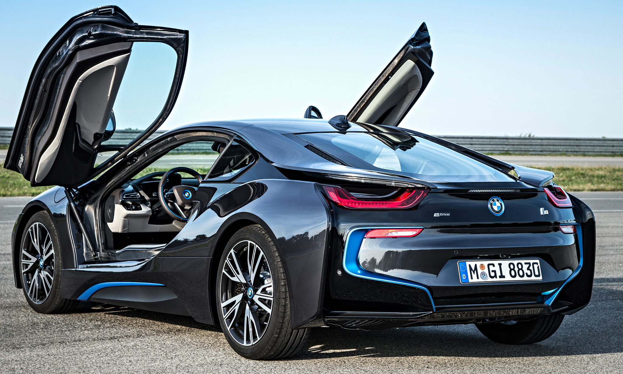 First Look: BMW i8 - The New York Times