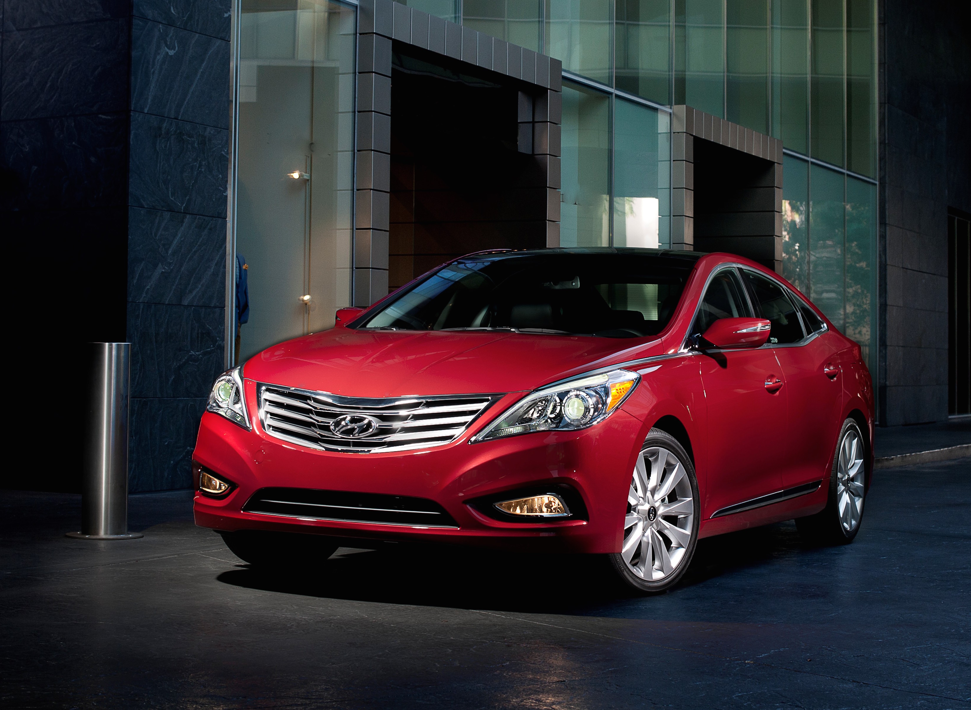 2015 Hyundai Azera Review, Ratings, Specs, Prices, and Photos - The Car  Connection
