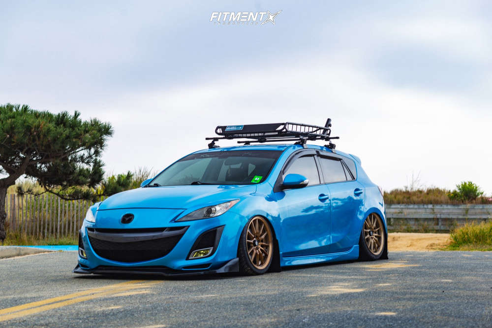 2011 Mazda 3 Sport GT with 18x8.5 Cosmis Racing R1 and Federal 215x40 on  Air Suspension | 830772 | Fitment Industries