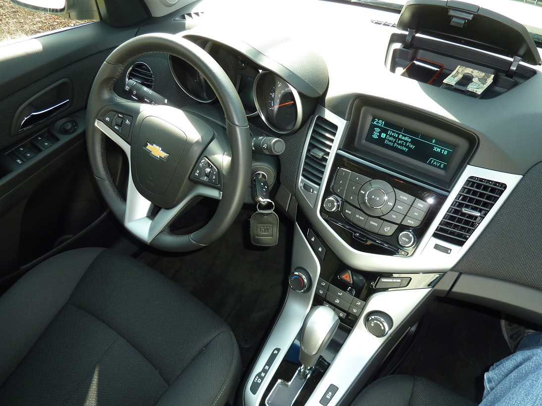 2011 Chevrolet Cruze Eco Review: Kids, Carseats and Safety – CarseatBlog