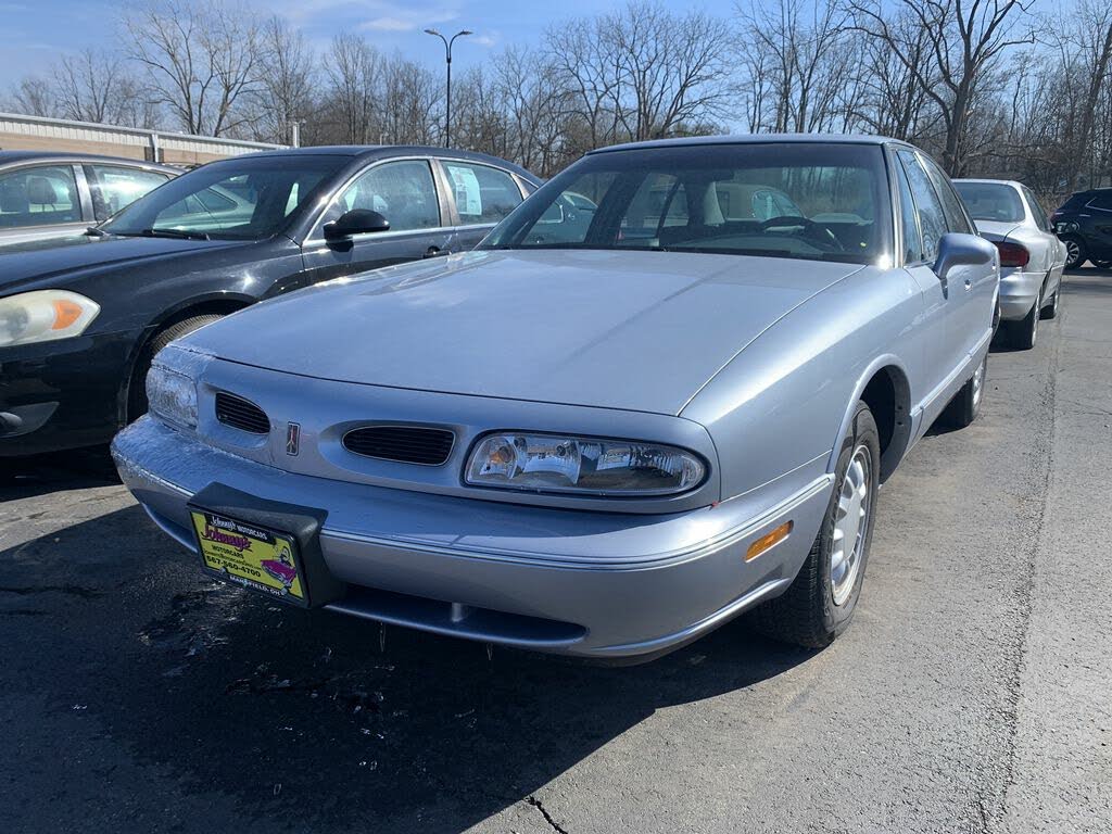 Used 1997 Oldsmobile Eighty-Eight for Sale (with Photos) - CarGurus