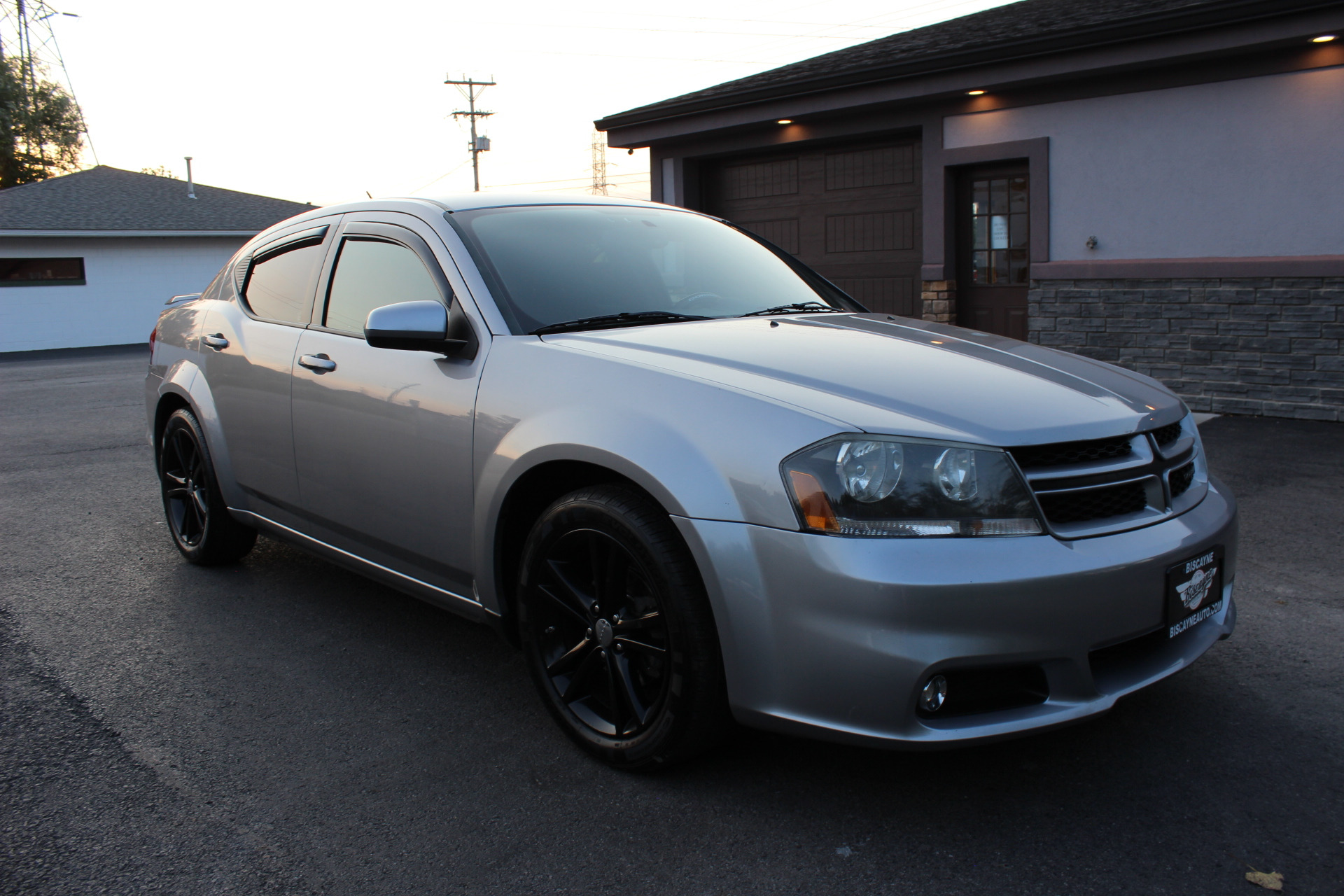 2013 Dodge Avenger SXT - Biscayne Auto Sales | Pre-owned Dealership |  Ontario, NY