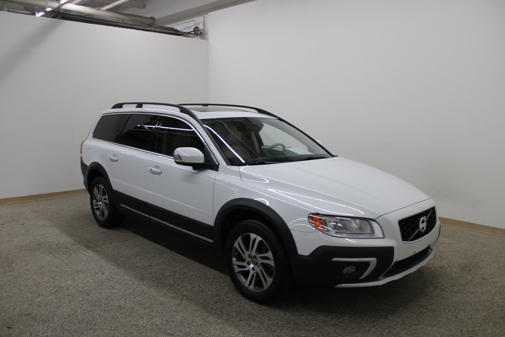 Pre-Owned 2015 Volvo XC70 T5 Premier Plus 4D Wagon for Sale near Cleveland  Ohio #24050