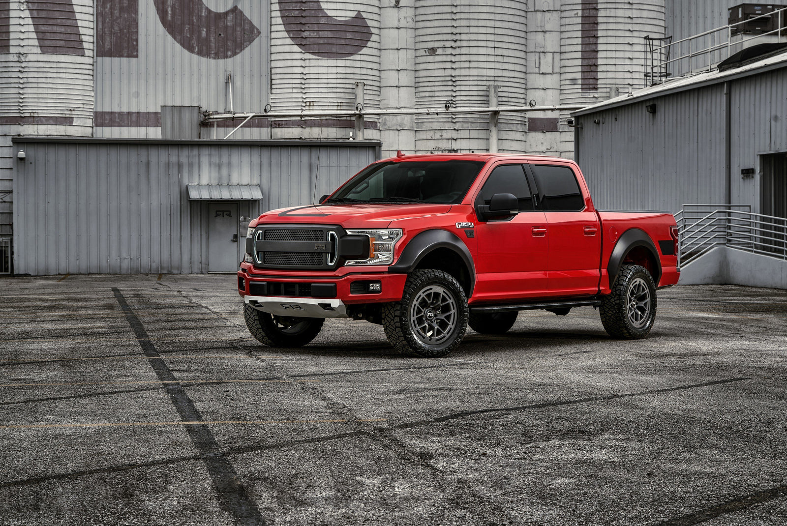 2019 Ford F-150 RTR Pickup Truck Is a Hoon-Ready Machine for Those Who -  RTR Vehicles
