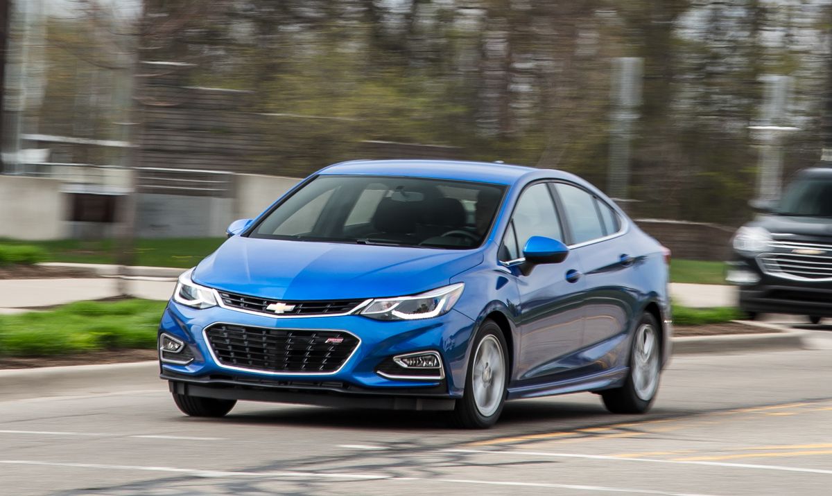 First Drive: 2016 Chevrolet Cruze Manual