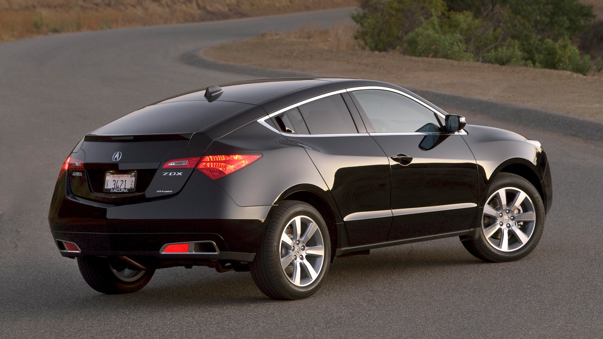 2010-2013 Acura ZDX Explained: Why It's an Odd Underappreciated SUV
