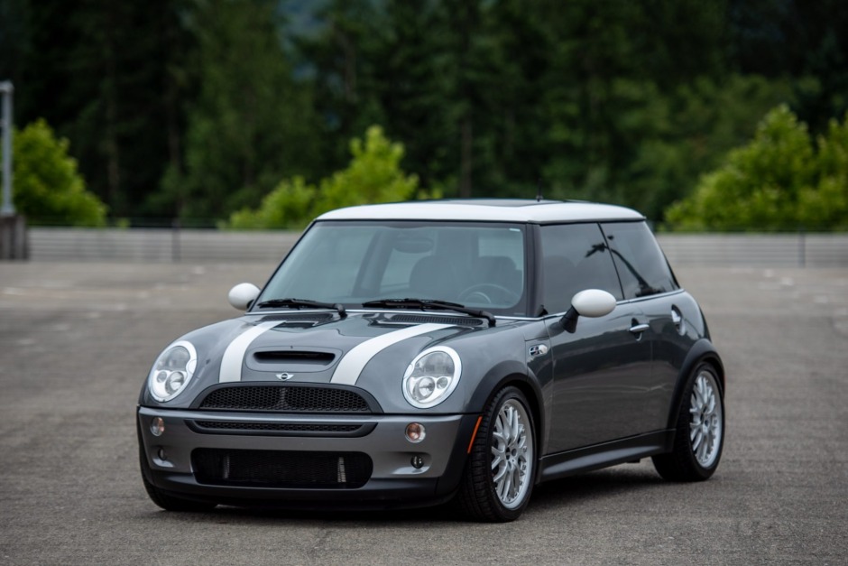 No Reserve: 2002 Mini Cooper S 6-Speed for sale on BaT Auctions - sold for  $6,528 on October 1, 2021 (Lot #56,363) | Bring a Trailer