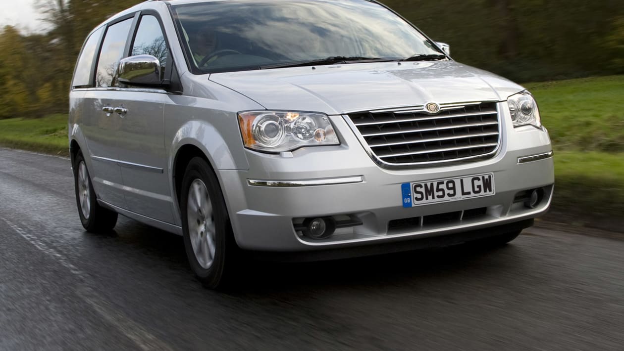 Chrysler Grand Voyager (2008-2015) review | Auto Express