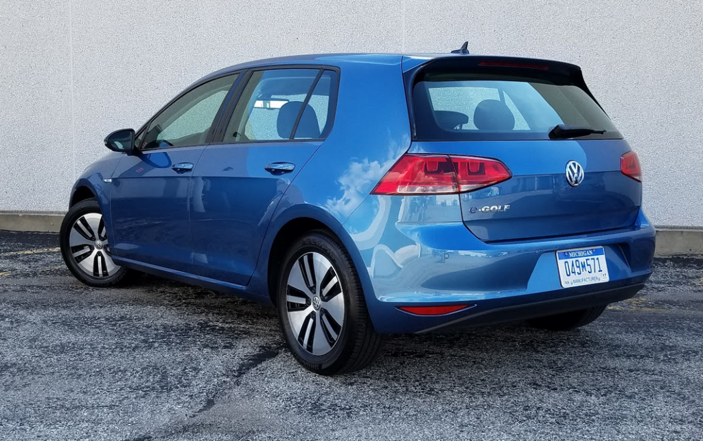 Test Drive: 2016 Volkswagen e-Golf | The Daily Drive | Consumer Guide® The  Daily Drive | Consumer Guide®