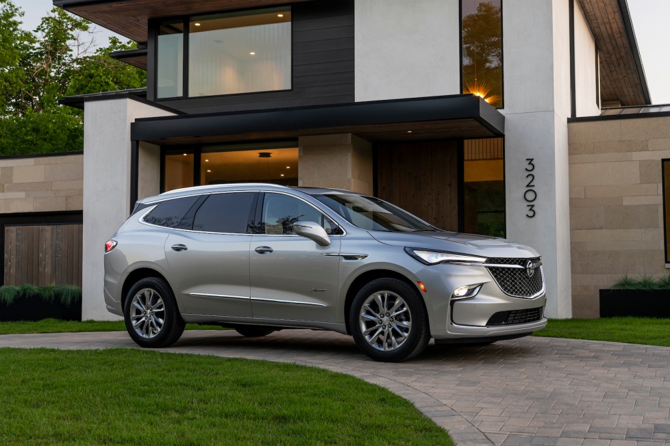 Auto review: Upscale 2023 Buick Enclave delivers smooth ride, leading-edge  tech – The Oakland Press