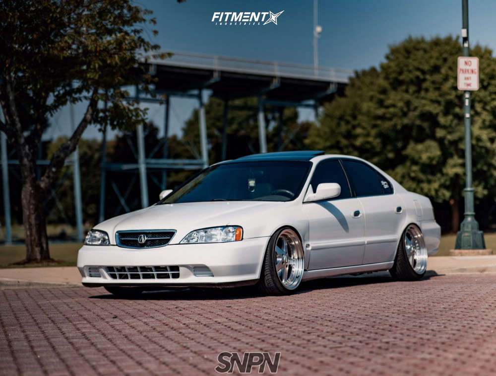 2000 Acura TL Base with 19x9.5 ESR Sr04 and Zenna 225x35 on Coilovers |  1574806 | Fitment Industries