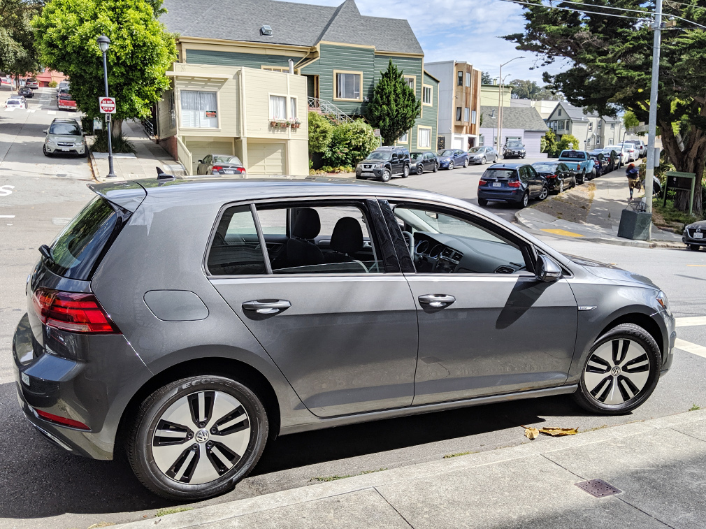 REVIEW: 2019 Volkswagen e-Golf SE - Naturally Electric - BestRide