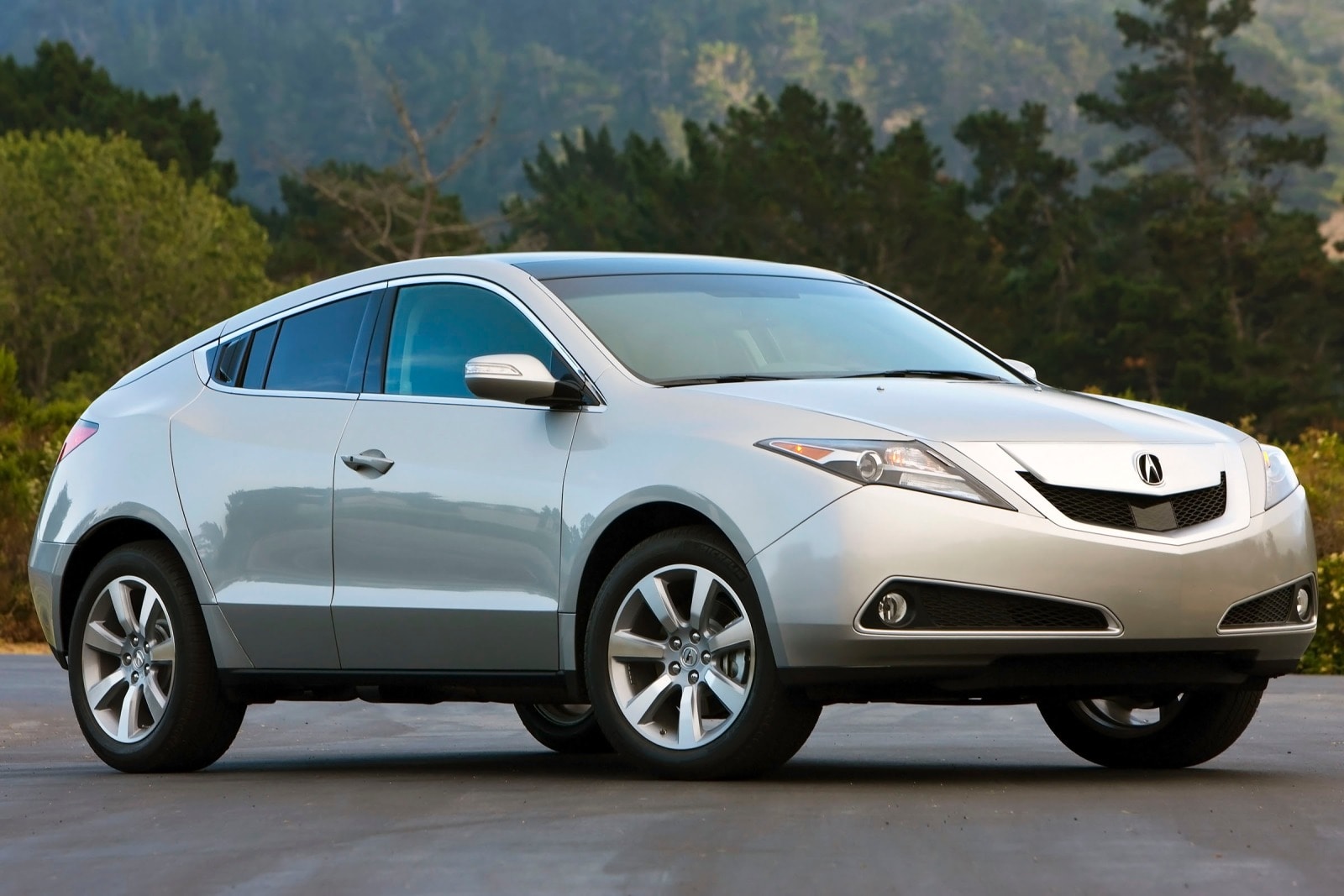 2010 Acura ZDX Review & Ratings | Edmunds