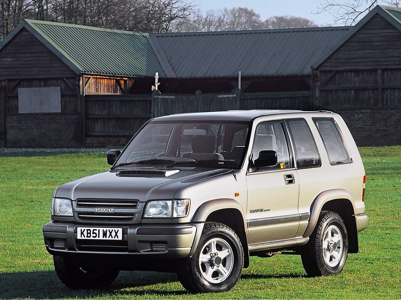 Isuzu Trooper SWB '1998–2002 | Vehículos todoterreno, Autos deportivos,  Autos