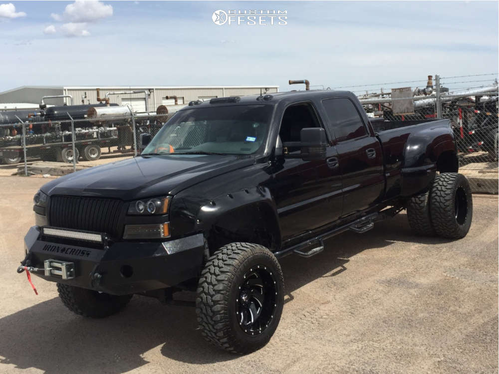 2003 Chevrolet Silverado 3500 with 20x12 -44 Fuel Cleaver and 35/12.5R20  Radar Renegade R7 and Suspension Lift 6" | Custom Offsets