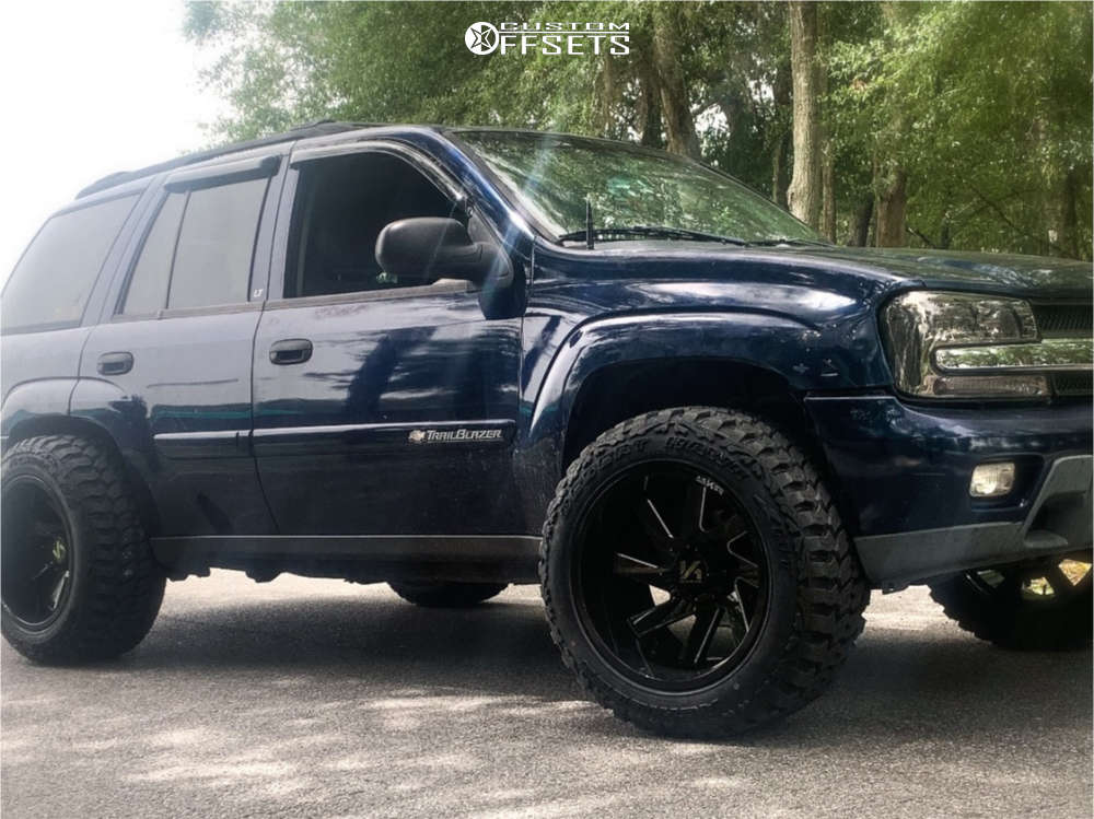2003 Chevrolet Trailblazer with 20x12 -51 ARKON OFF-ROAD Lincoln and  33/12.5R20 Achilles Desert Hawk X-mt and Leveling Kit | Custom Offsets