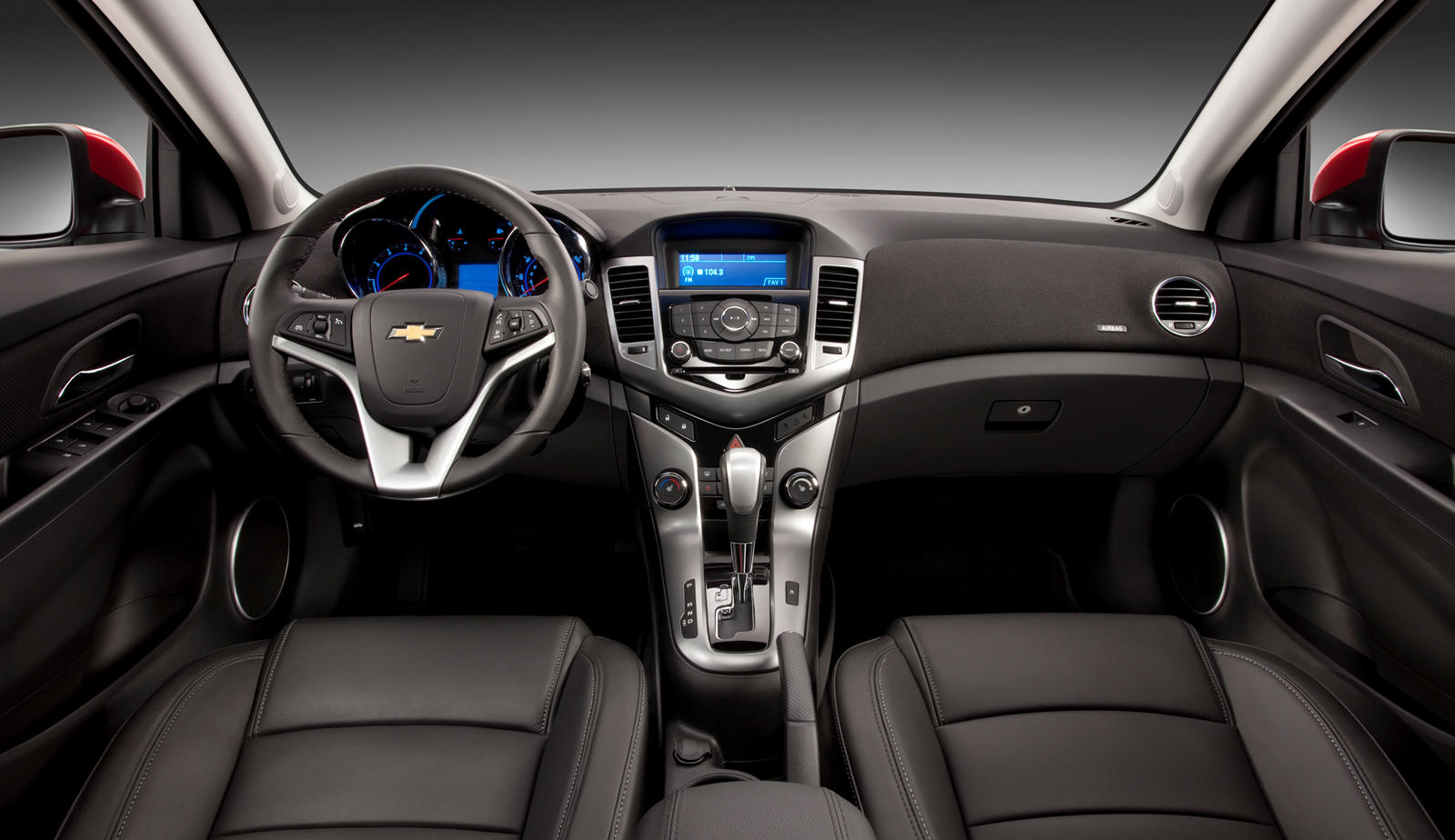 2013 Chevrolet Cruze Sedan Interior Photos | CarBuzz