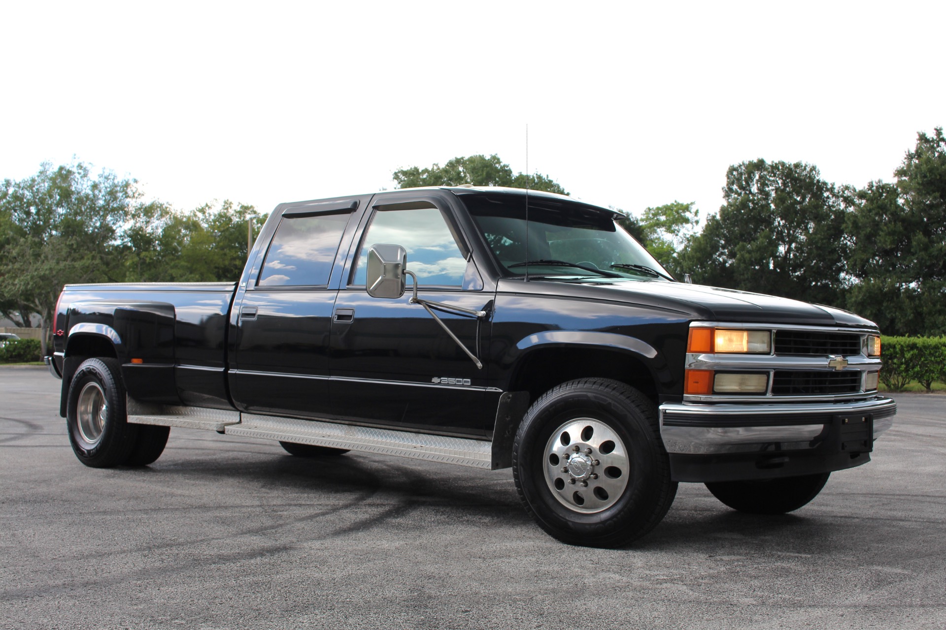 Used 2000 Chevrolet 3500 Crew Cab Long Bed For Sale ($11,997) | Track &  Field Motors Stock #520625