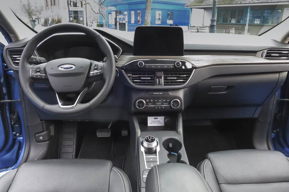 2020 Ford Escape Interior Review & Colours Available | TractionLife