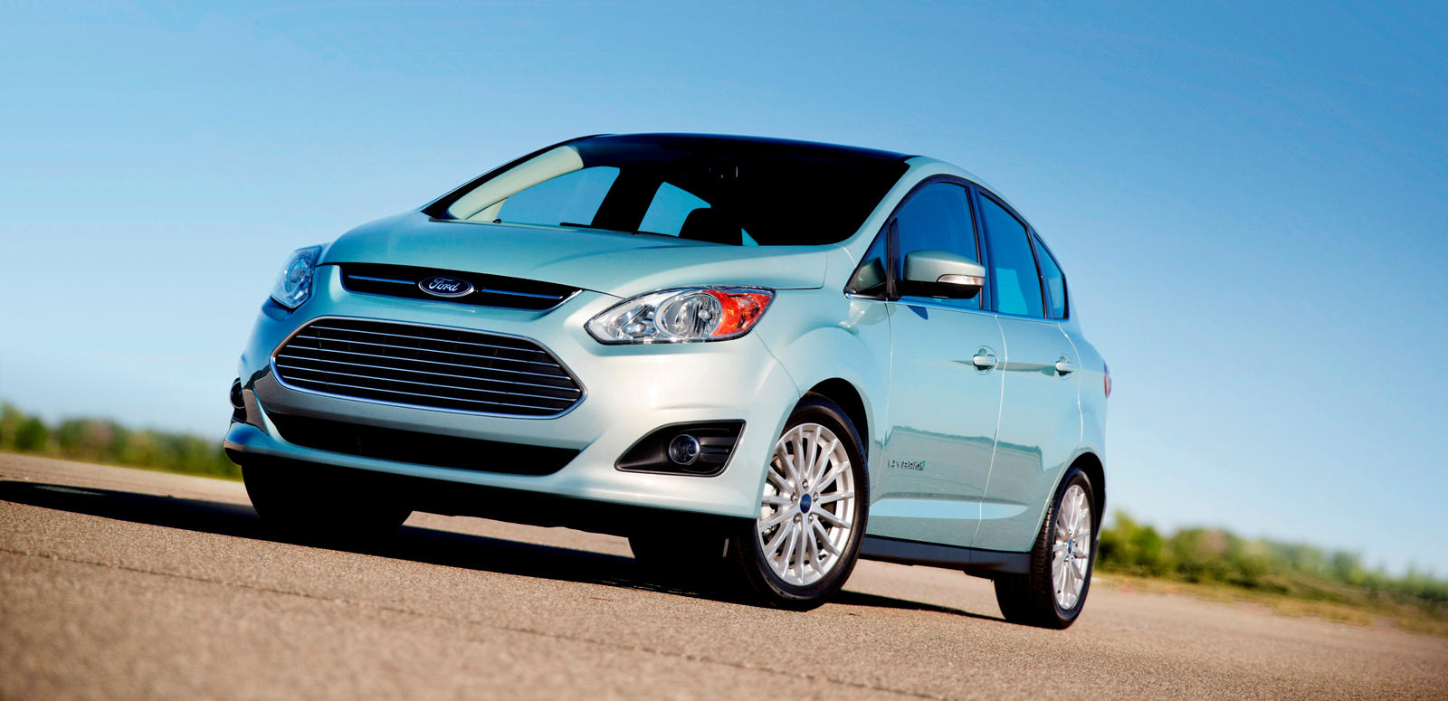 2017 Ford C-Max Hybrid: Review, Trims, Specs, Price, New Interior Features,  Exterior Design, and Specifications | CarBuzz
