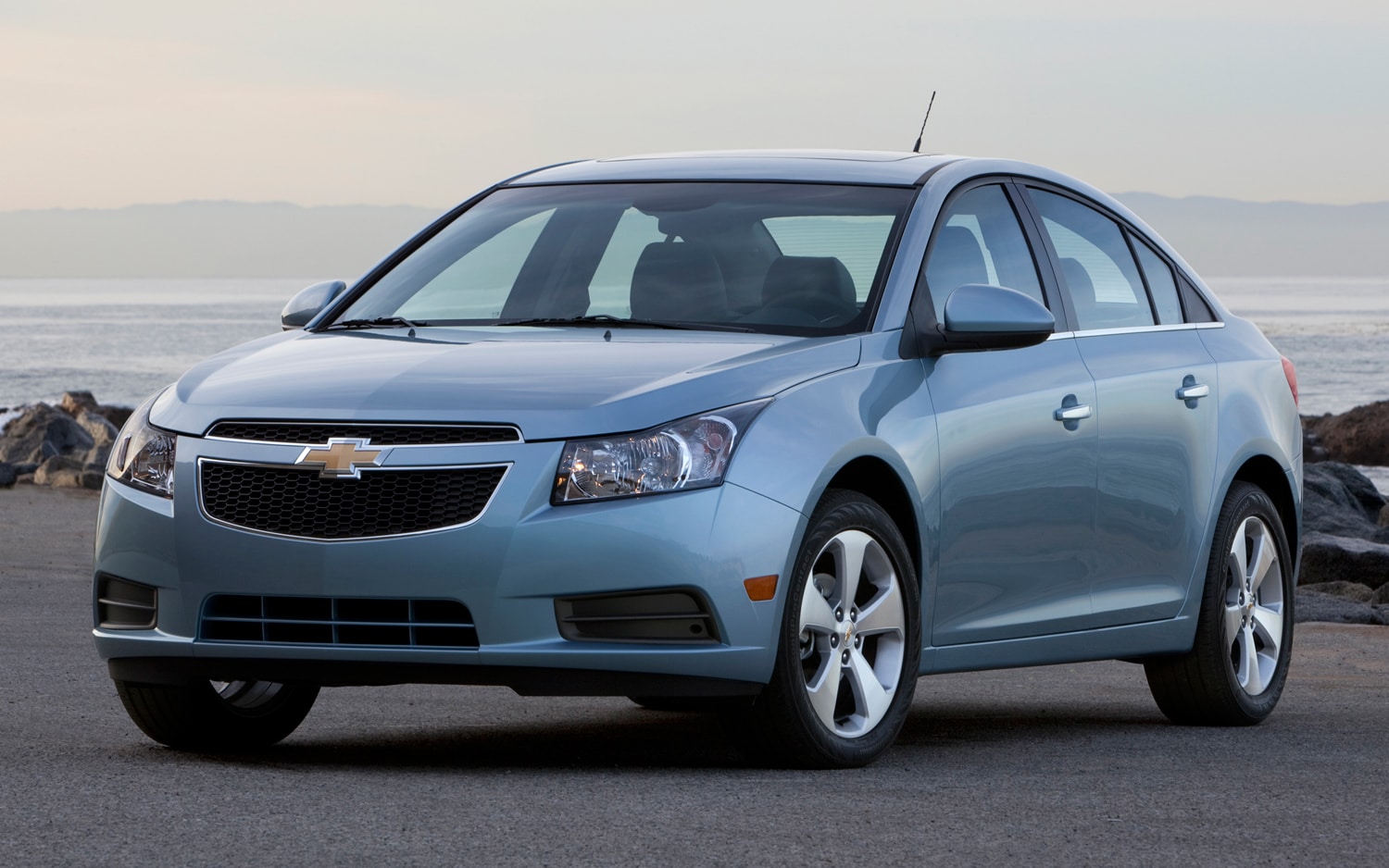 We Hear: 2013 Chevrolet Cruze Diesel Gets 50 MPG, Has Automatic Transmission