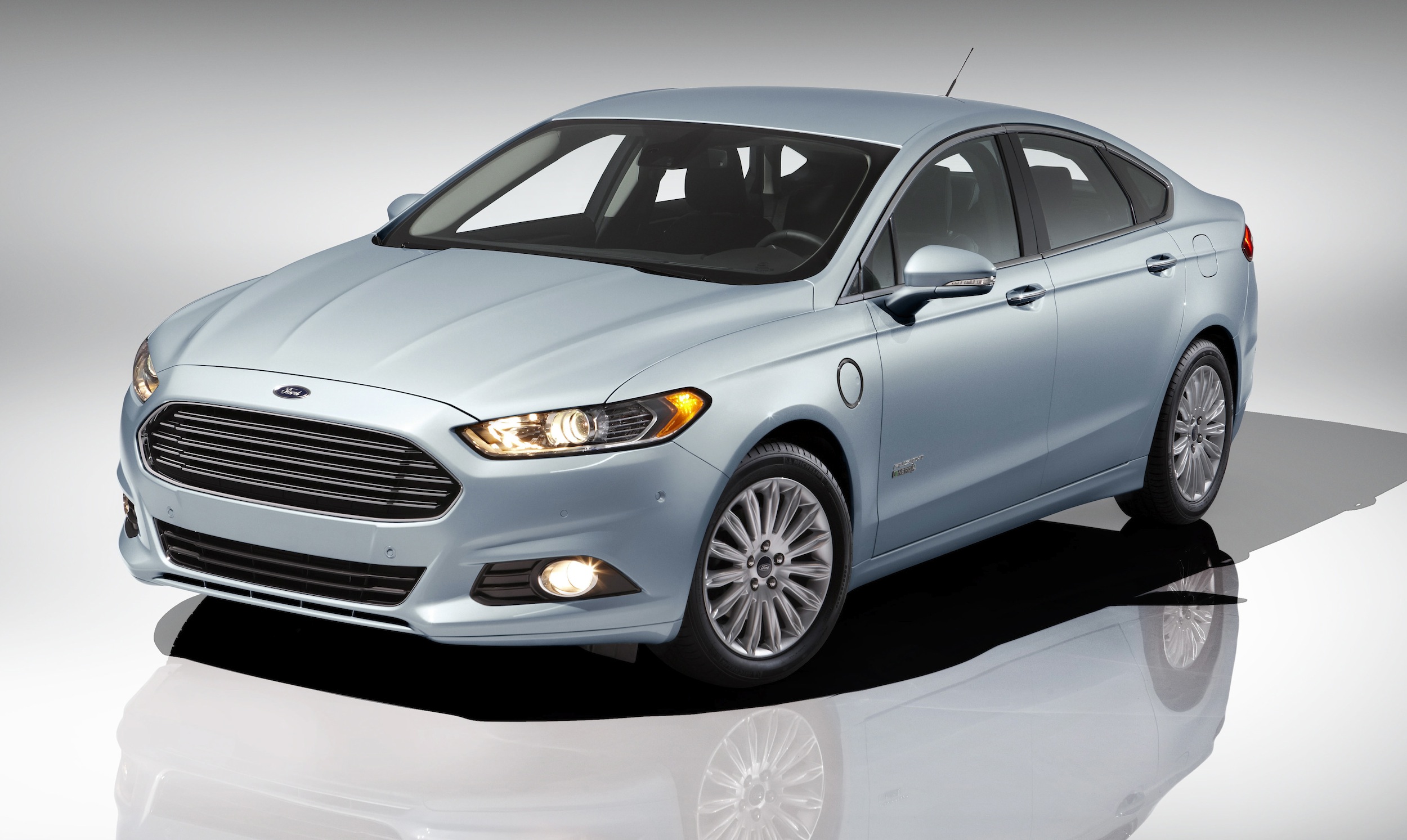 2013 Ford Fusion Energi: 21 Miles Of Electric Range From Plug-In Hybrid