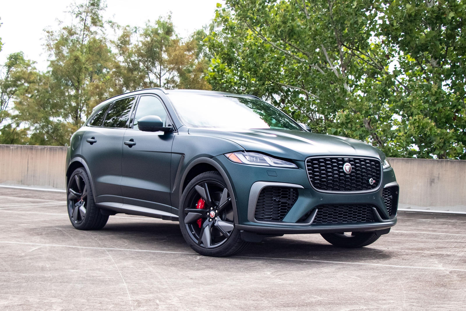 2023 Jaguar F-Pace SVR Review, Pricing | New F-Pace SVR SUV Models | CarBuzz